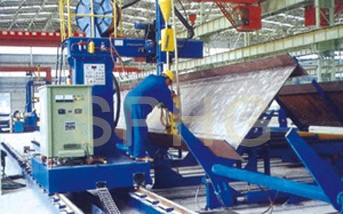 H型鋼焊接機(jī) H型鋼焊接機(jī)