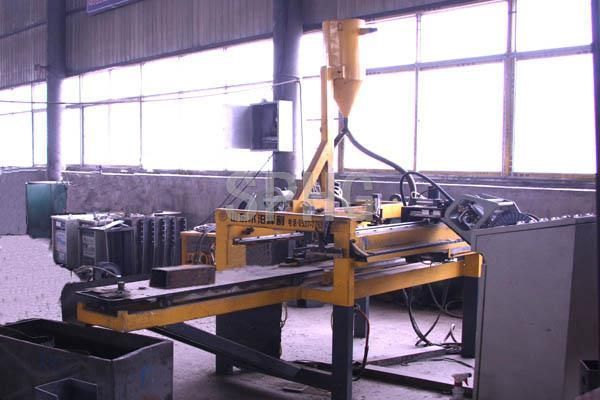 梁山賽強支腿焊接機使用現場 梁山賽強支腿焊接機使用現場