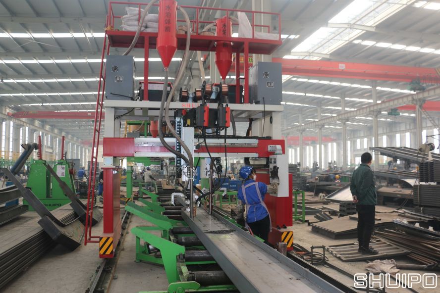 激光龍門焊.JPG 激光龍門焊.JPG